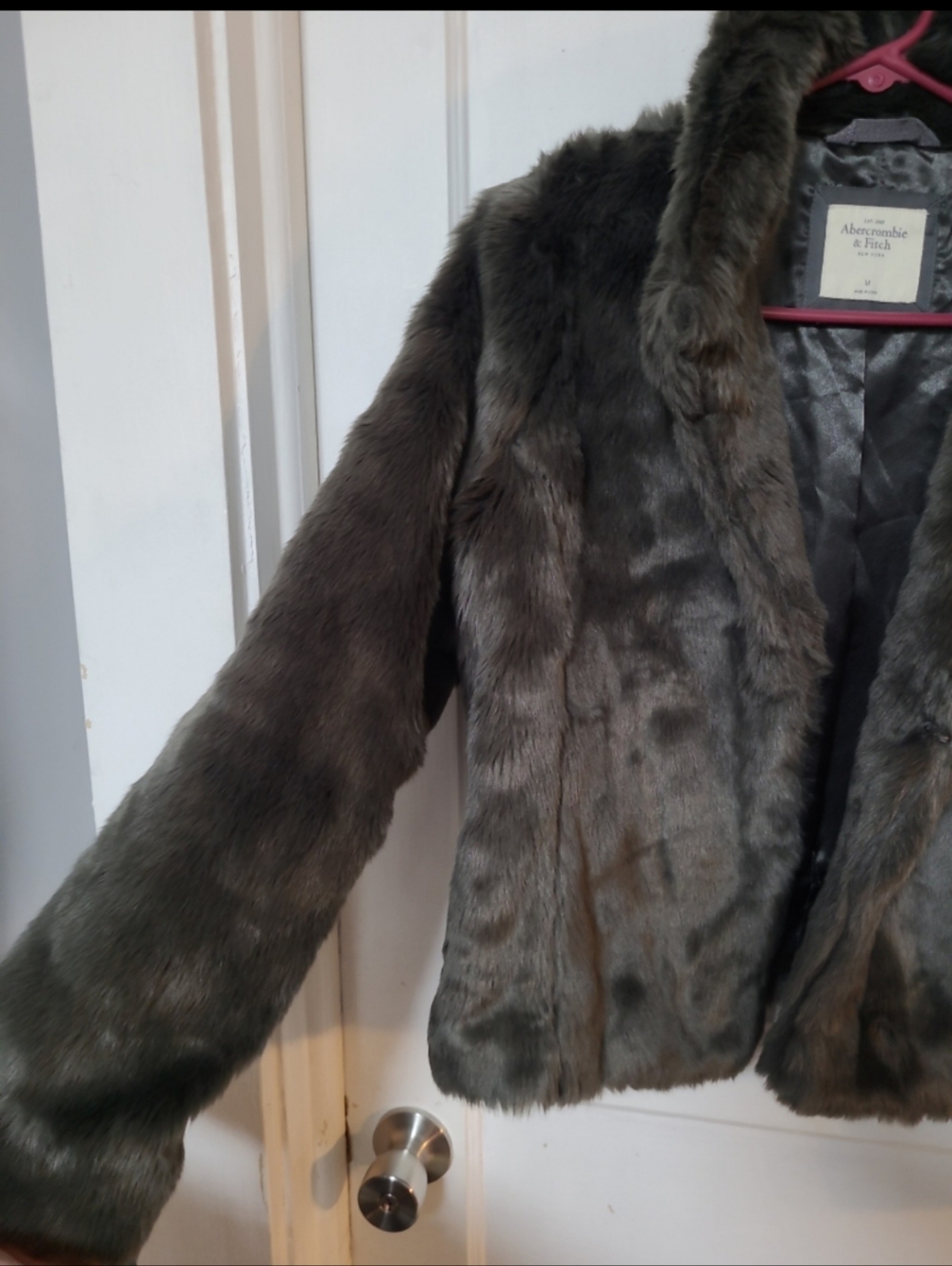 Abercrombie & Fitch Dark Gray Faux Fur Teddy Jacket Medium - Picture 3 of 5